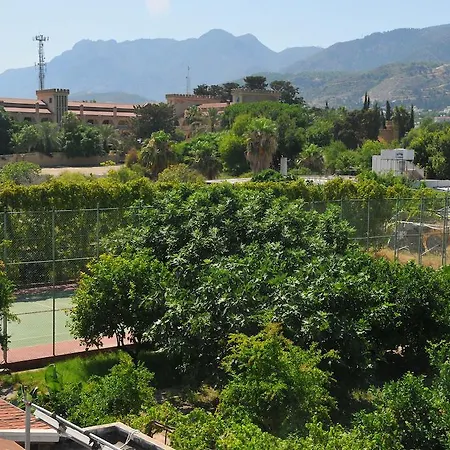 酒店 La & 拉普索斯