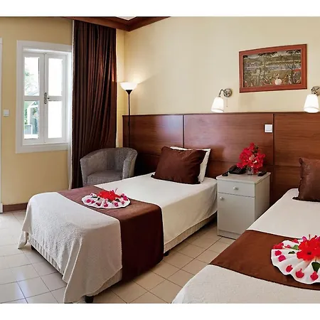 酒店 La & 拉普索斯