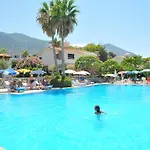 La & Lapithos (Northern Cyprus)