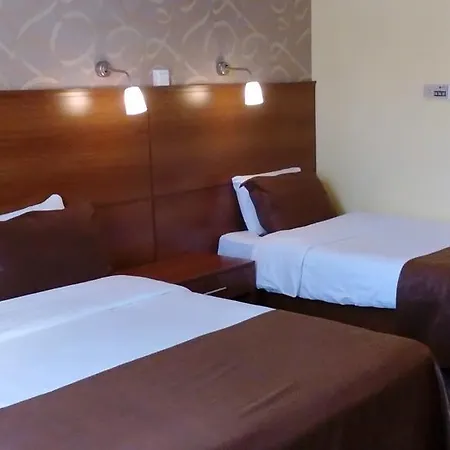 Hotell La & Lapithos (Northern Cyprus)