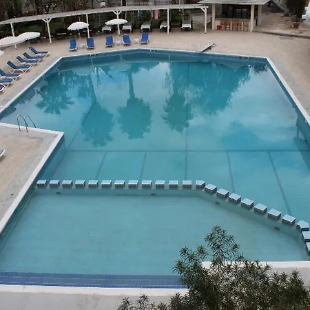 Hotel La &