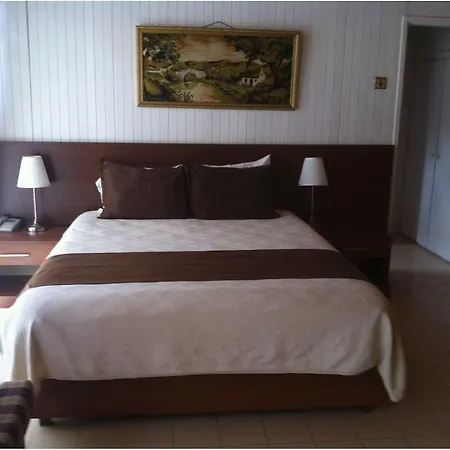 Hotel La &