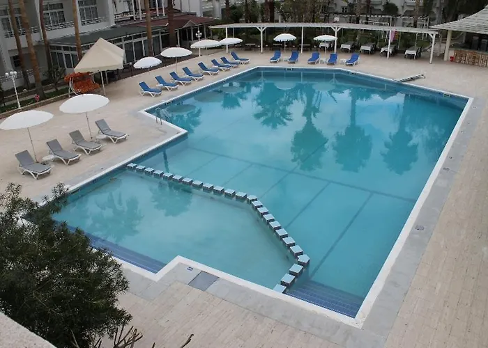 La & ホテル ラピソス