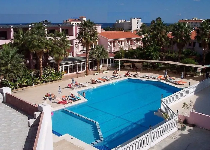 La & Lapithos (Northern Cyprus)