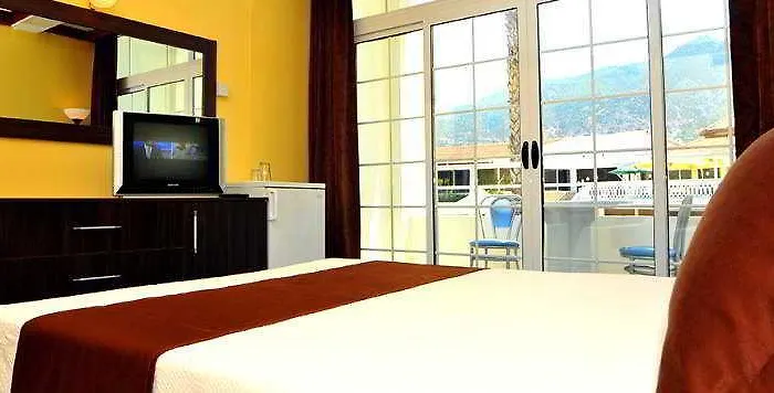 Hotel La & Lapithos (Northern Cyprus)