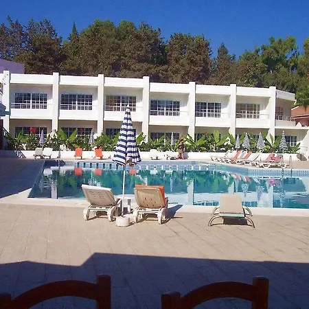 La & Hotel 4*